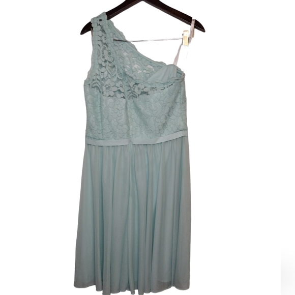 NWT David's Bridal One Shoulder Bridesmaid Dress In Mint Green - Size 12 - Picture 2 of 4